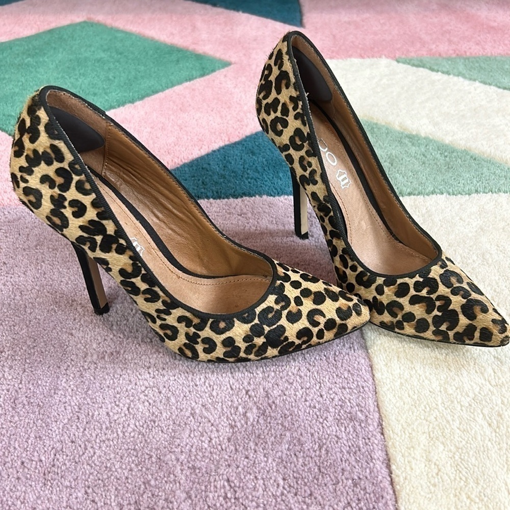 Aldo Leopard Print Pointed Leather Heels Size 5